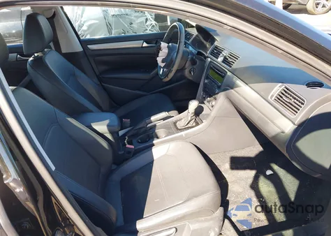 2014 Volkswagen Passat 1.8T Wolfsburg Edition from USA, damaged, VIN 1VWAT7A36EC039272